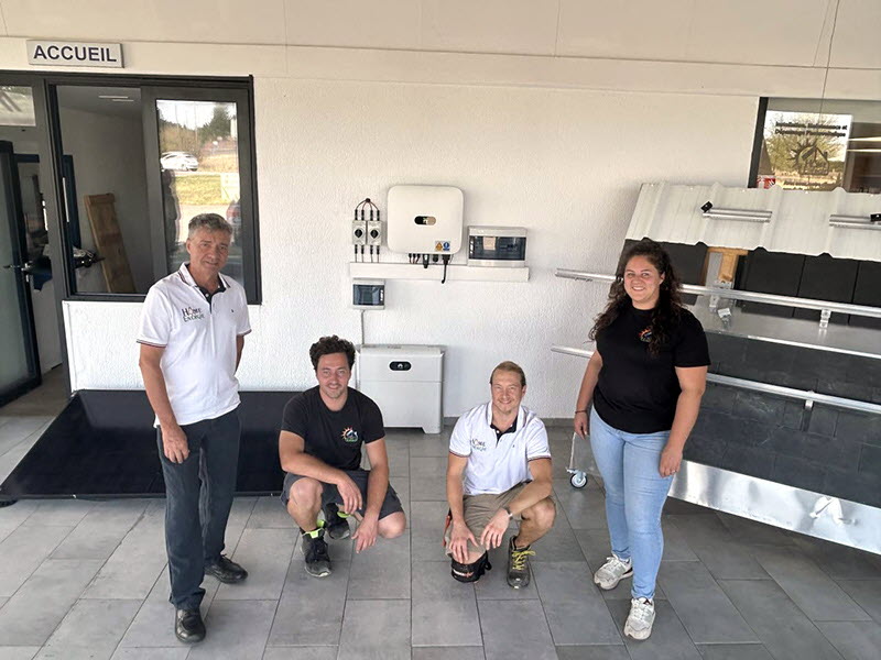 Équipe HOME ENERGIE à Sarreguemines, spécialiste de l'installation photovoltaïque en Moselle